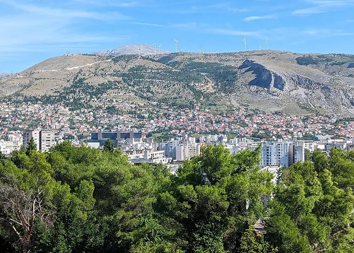 Stan Na Dan Bijeli Brijeg *