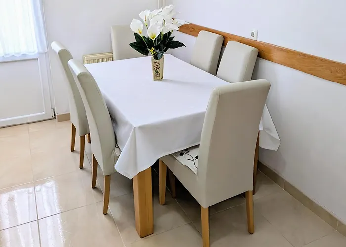 Stan Na Dan Bijeli Brijeg Appartamento *