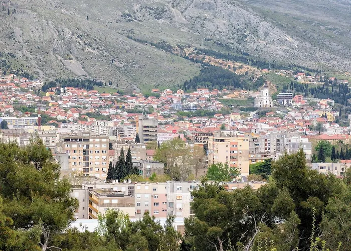 Stan Na Dan Bijeli Brijeg Appartamento *